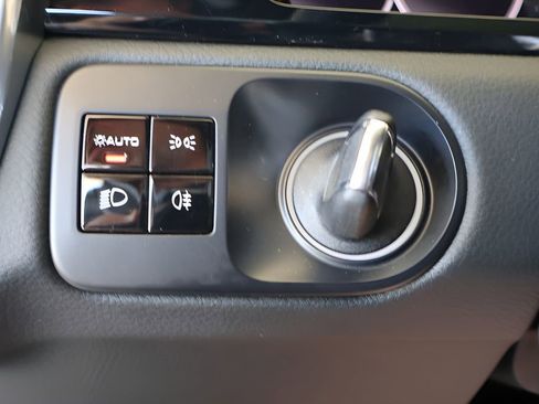 Used 2021 Porsche Cayenne AWD/4WD image 20