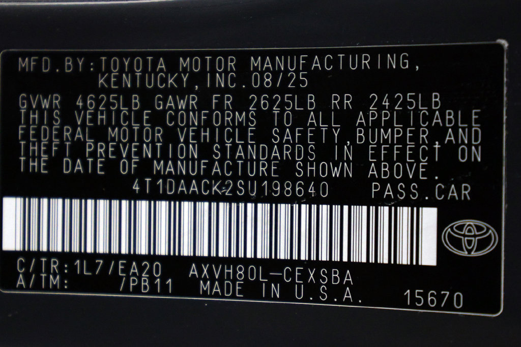 Used 2025 Toyota Camry SE FWD image 43