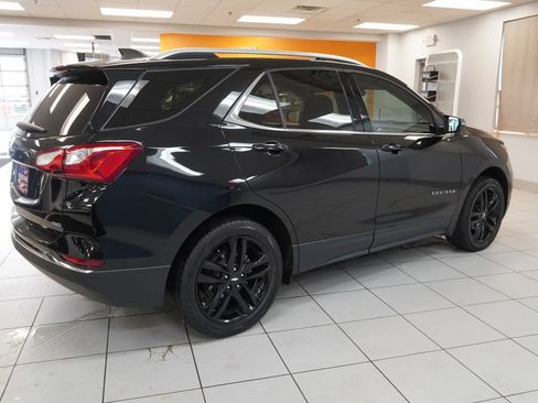 Used 2020 Chevrolet Equinox LT w/ Midnight Edition AWD/4WD image 14