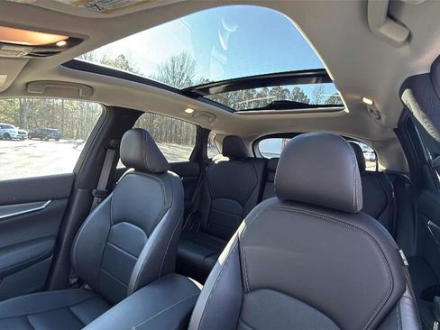 Certified 2025 INFINITI QX50 Luxe image 23