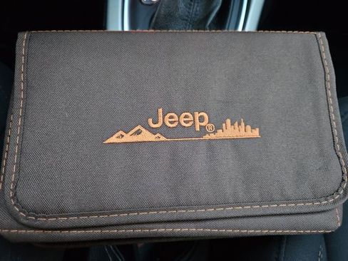 Used 2018 Jeep Compass Sport w/ Tech Group AWD/4WD image 48