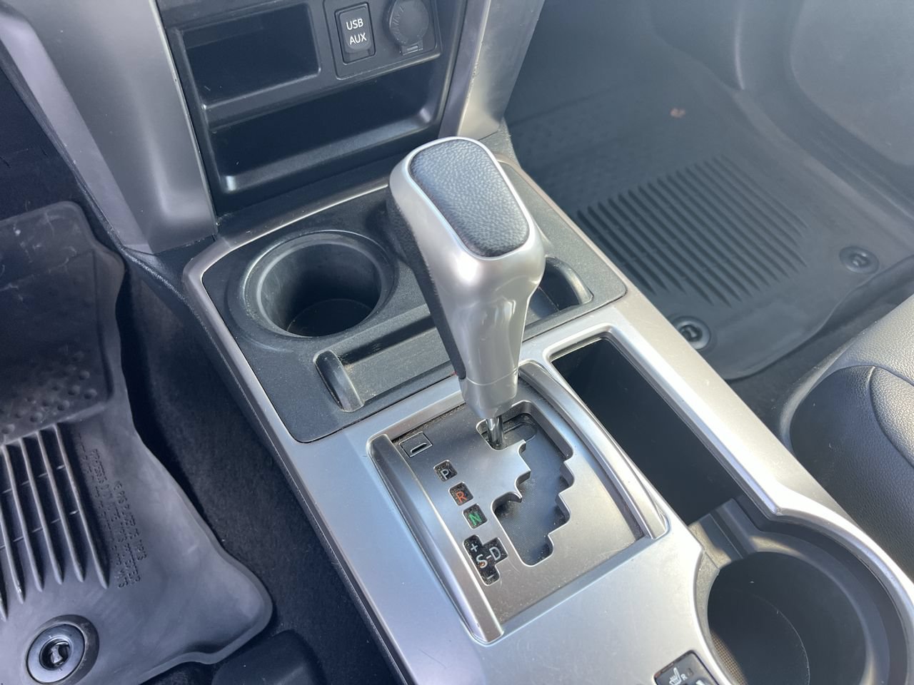 Used 2018 Toyota 4Runner SR5 Premium AWD/4WD image 26