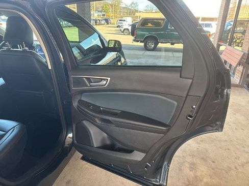 Certified 2023 Ford Edge SEL w/ Sport Appearance Package AWD/4WD image 22