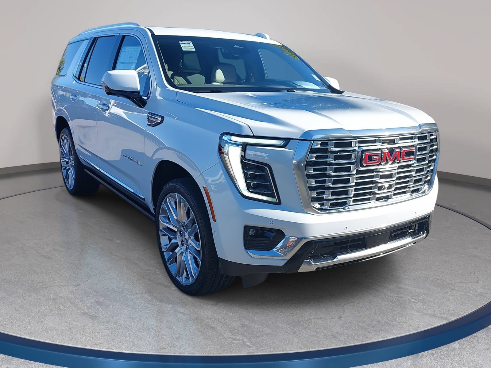 New 2026 GMC Yukon Denali w/ Denali Reserve Package AWD/4WD image 3
