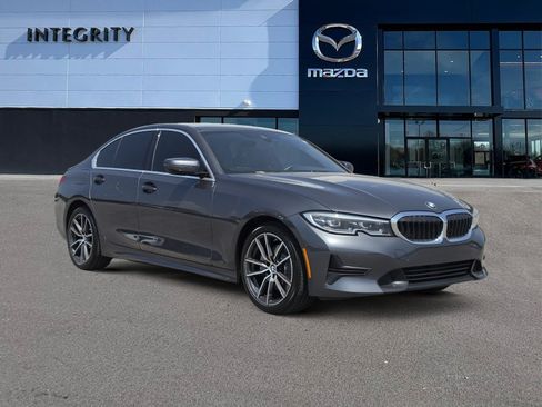 Used 2021 BMW 330e w/ Convenience Package RWD image 2