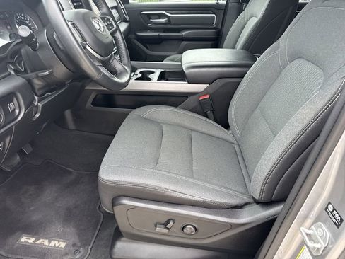 Used 2022 RAM 1500 Big Horn RWD image 12