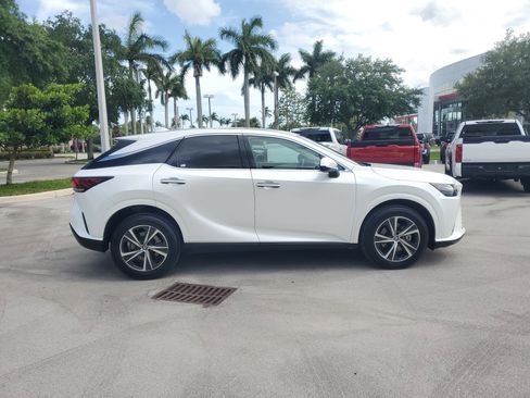 Used 2024 Lexus RX 350 FWD w/ Technology Package image 11