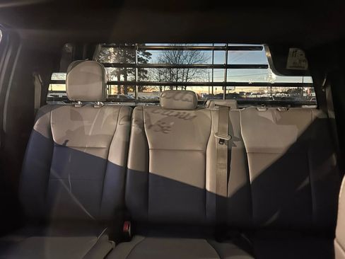 Used 2019 Ford F250 XL w/ Power Equipment Group image 15