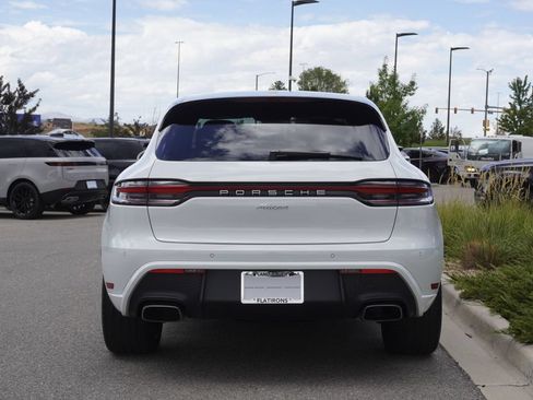 Used 2022 Porsche Macan AWD/4WD image 6