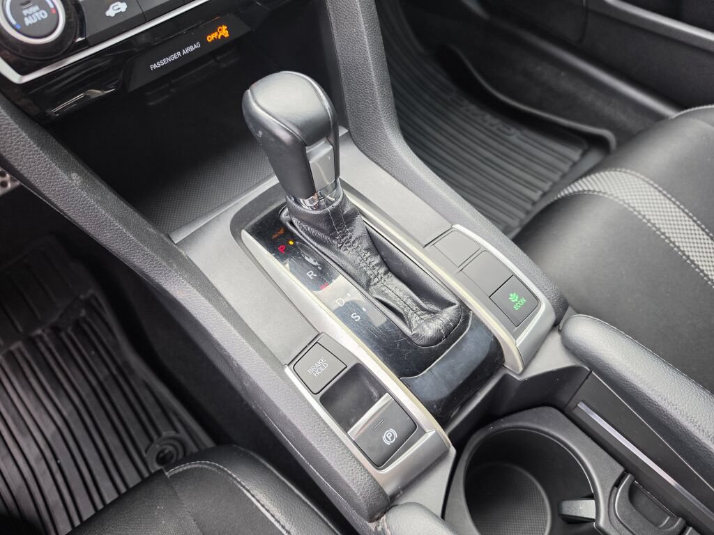 Used 2020 Honda Civic Sport image 31