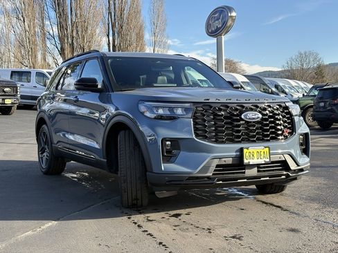 New 2026 Ford Explorer ST w/ Sun And Sound Package image 3