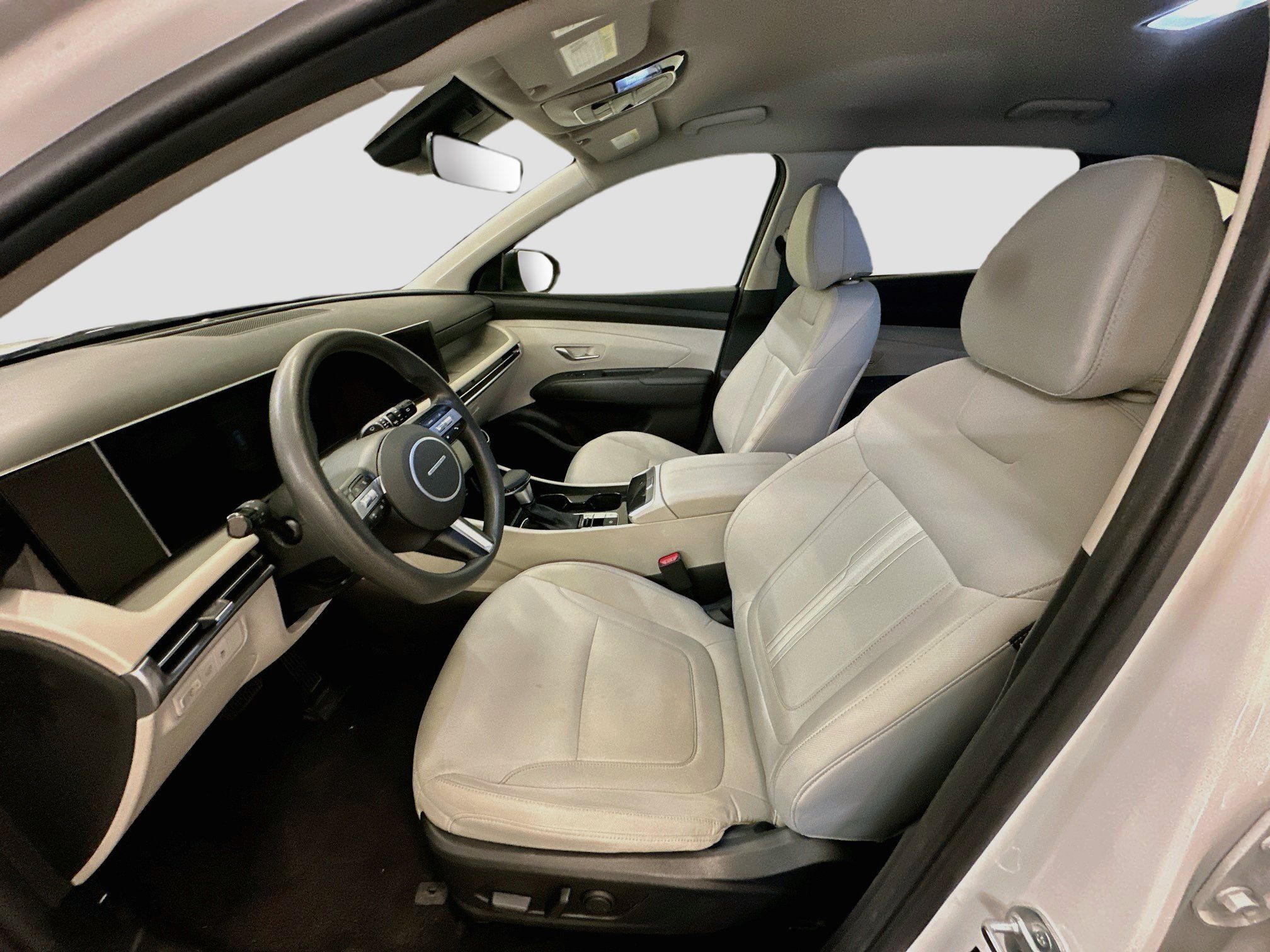 Used 2025 Hyundai Tucson SEL AWD/4WD image 13