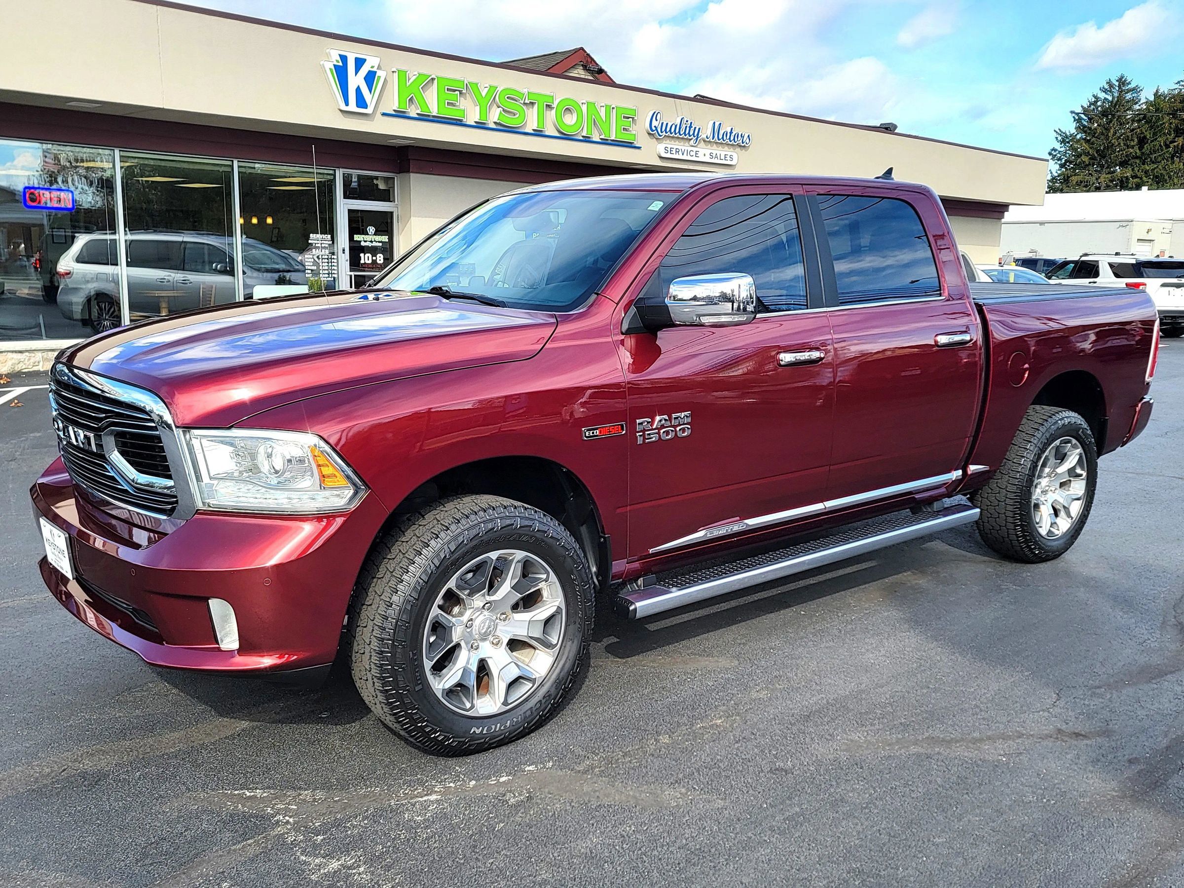 Used 2018 RAM 1500 Limited AWD/4WD image 1