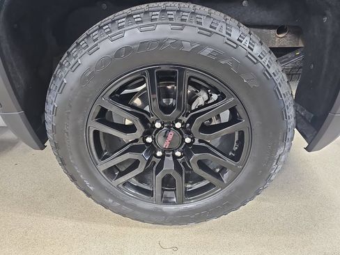 Used 2025 GMC Sierra 1500 Elevation AWD/4WD image 37