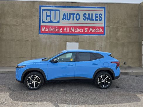 Used 2024 Chevrolet Trax RS w/ Driver Confidence Package image 4