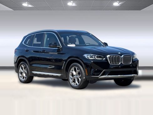 Certified 2024 BMW X3 xDrive30i w/ Premium Package AWD/4WD image 7