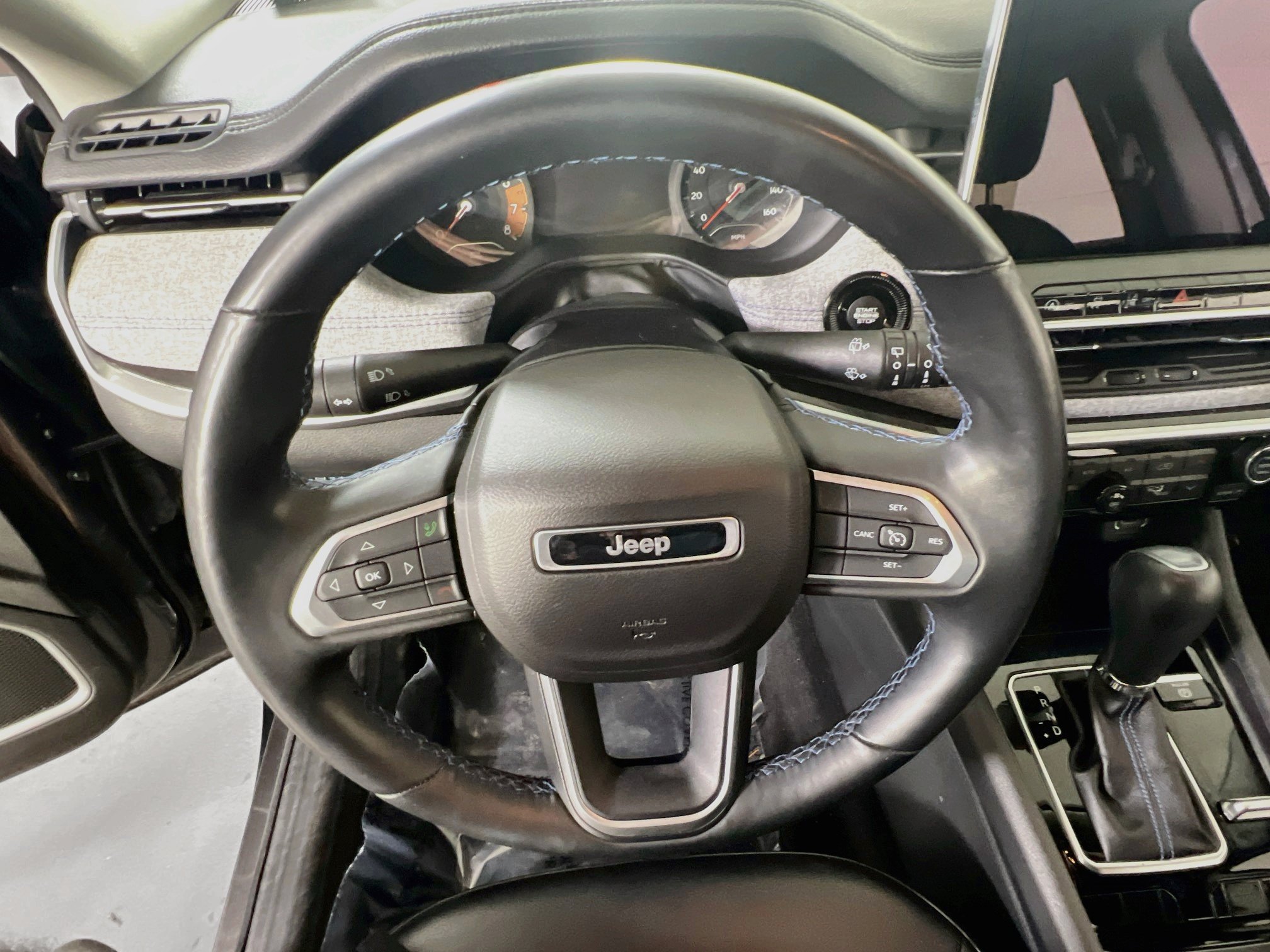 Used 2022 Jeep Compass Latitude w/ Convenience Group AWD/4WD image 11