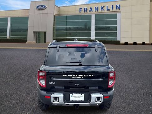 New 2026 Ford Bronco Sport Outer Banks w/ Sasquatch Outer Banks Package AWD/4WD image 6