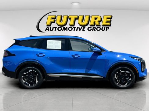 Certified 2026 Kia Sportage SX FWD image 3