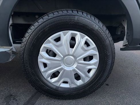 Used 2024 Ford Transit 250 Low Roof w/ Exterior Upgrade Package image 11