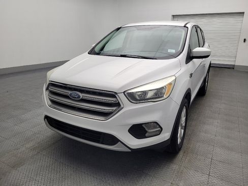 Used 2017 Ford Escape SE image 15