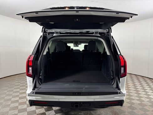 New 2026 Ford Expedition Max Active RWD image 28
