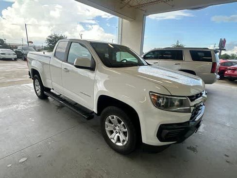 Used 2021 Chevrolet Colorado LT w/ Fleet Safety Package RWD image 2