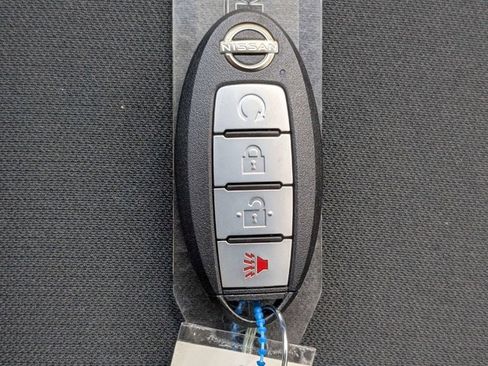 New 2025 Nissan Frontier PRO-4X w/ Black Accent Package image 33