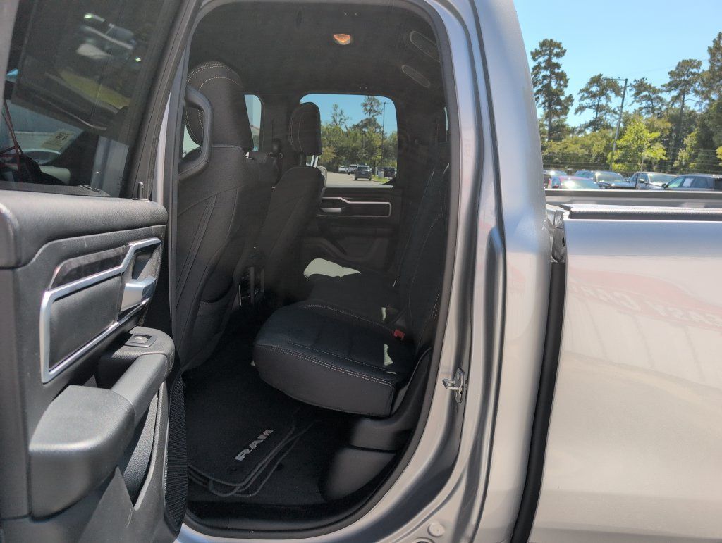 Used 2024 RAM 1500 Big Horn AWD/4WD image 11