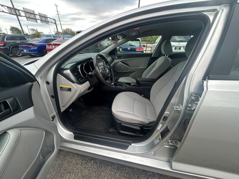 Used 2014 Kia Optima LX FWD image 6
