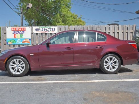Used 2009 BMW 535i xDrive Sedan AWD/4WD image 7