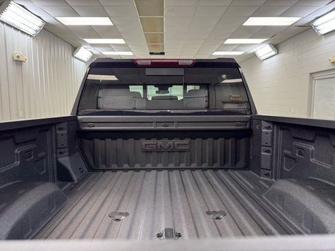 Used 2026 GMC Sierra 3500 SLE w/ Preferred Package image 24