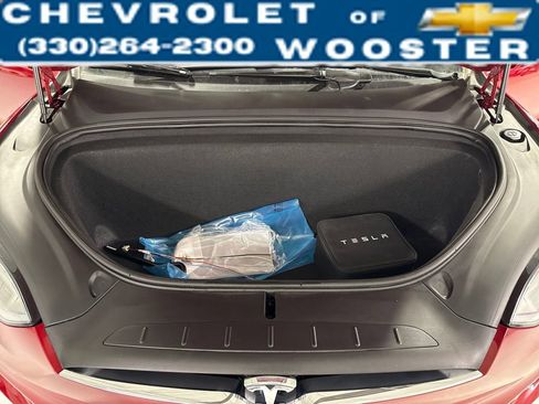 Used 2019 Tesla Model X image 32