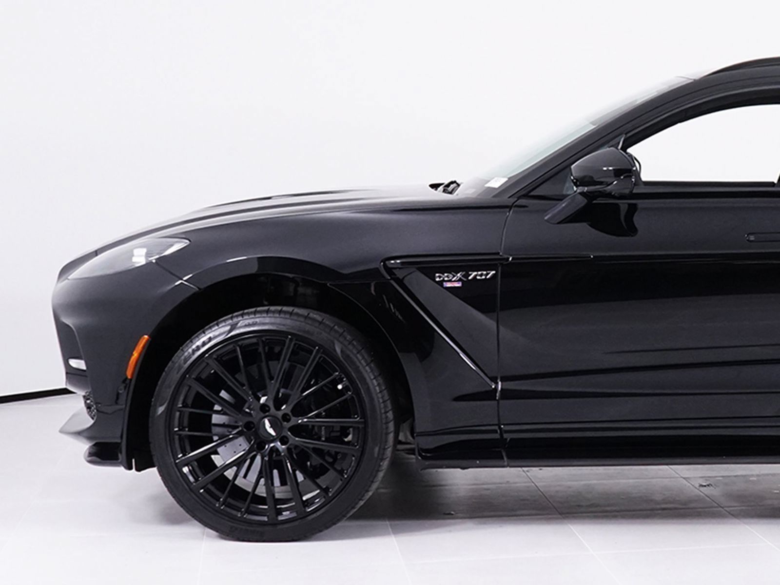 Used 2023 Aston Martin DBX 707 AWD/4WD image 12