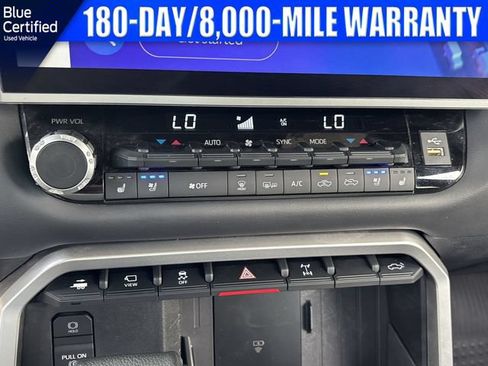 Used 2025 Toyota Tundra Platinum w/ TRD Off-Road Package AWD/4WD image 28