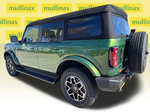 New 2025 Ford Bronco Outer Banks image 4