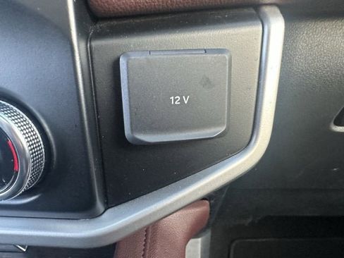 Used 2024 Ford Expedition Limited image 20