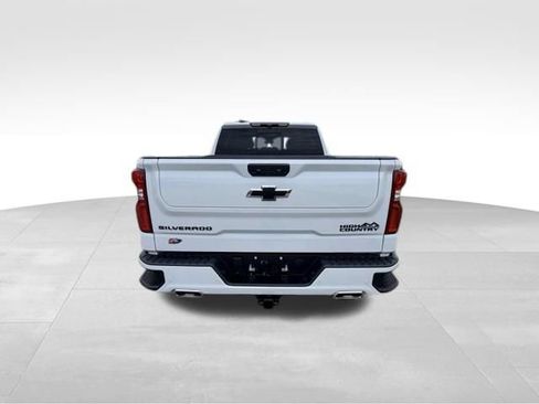 Used 2026 Chevrolet Silverado 1500 High Country w/ High Country Premium Package AWD/4WD image 5