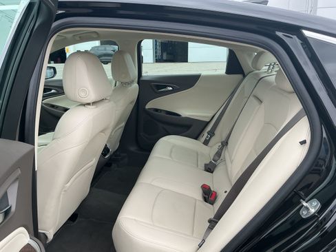 Certified 2024 Chevrolet Malibu LT FWD image 12