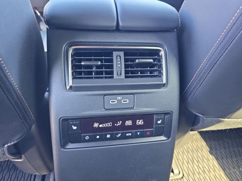 Used 2025 MAZDA CX-70 Plug-In Hybrid w/ Premium Plus AWD/4WD image 12