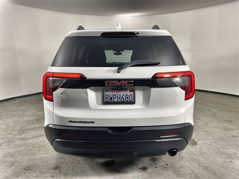 Certified 2021 GMC Acadia SLE w/ Driver Convenience Package image 7