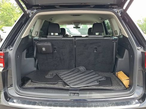 Used 2024 Volkswagen Atlas SE AWD/4WD image 28