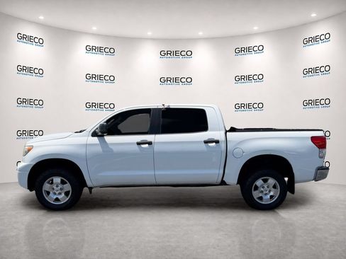 Used 2012 Toyota Tundra 4x4 CrewMax w/ TRD Off-Road Pkg image 4
