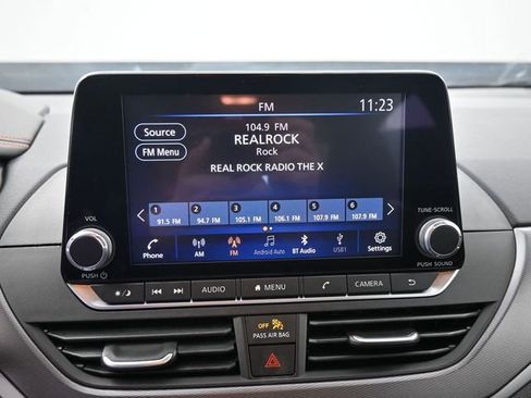 Used 2025 Nissan Altima 2.5 SR image 22