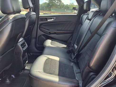 Used 2023 Ford Edge ST-Line AWD/4WD image 18