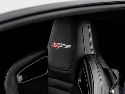 Used 2015 Chevrolet Camaro Z/28 image 37