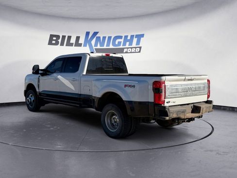 Used 2024 Ford F350 King Ranch image 3