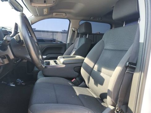 Used 2018 Chevrolet Silverado 1500 LT w/ Texas Edition RWD image 16