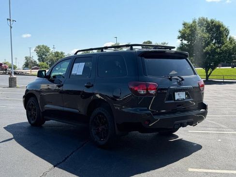 Used 2020 Toyota Sequoia TRD Pro AWD/4WD image 7