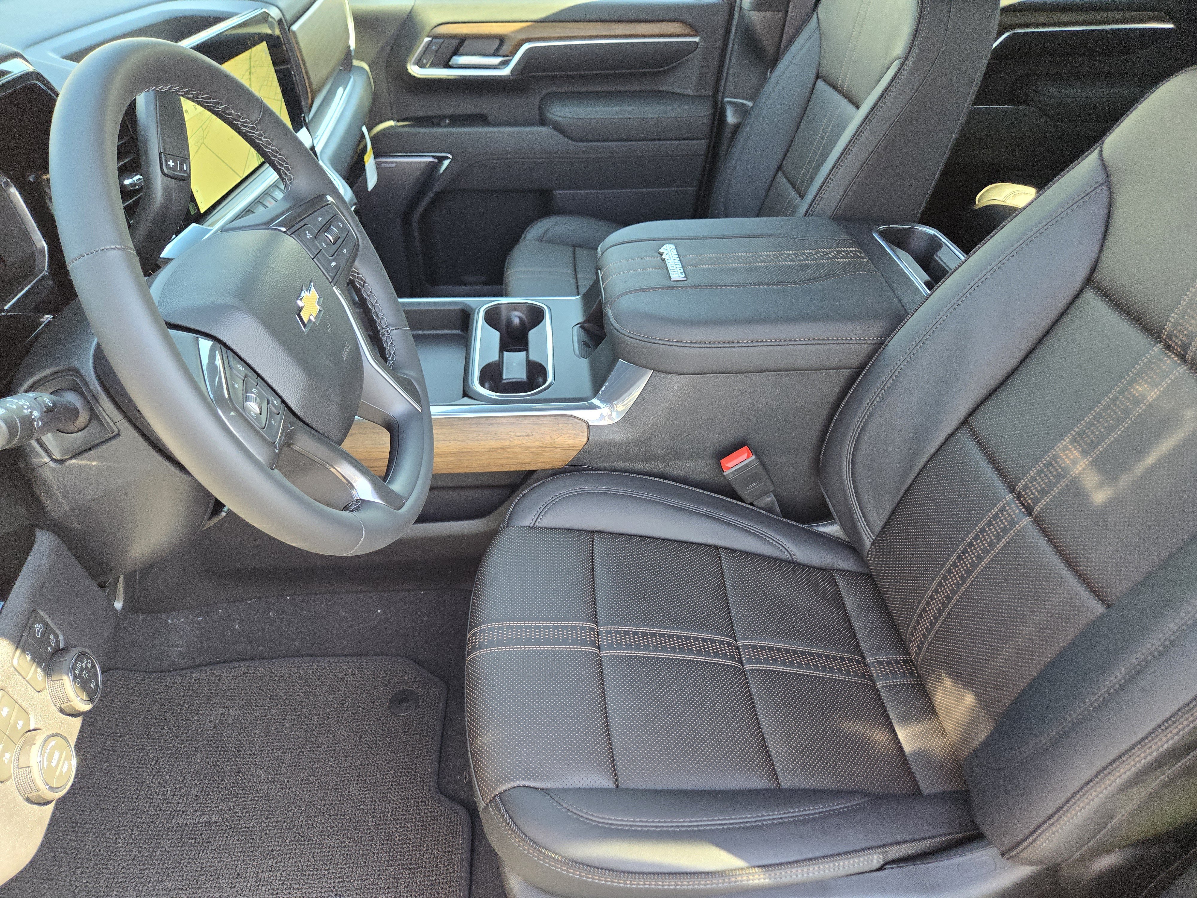 New 2026 Chevrolet Silverado 2500 High Country w/ Technology Package AWD/4WD image 10